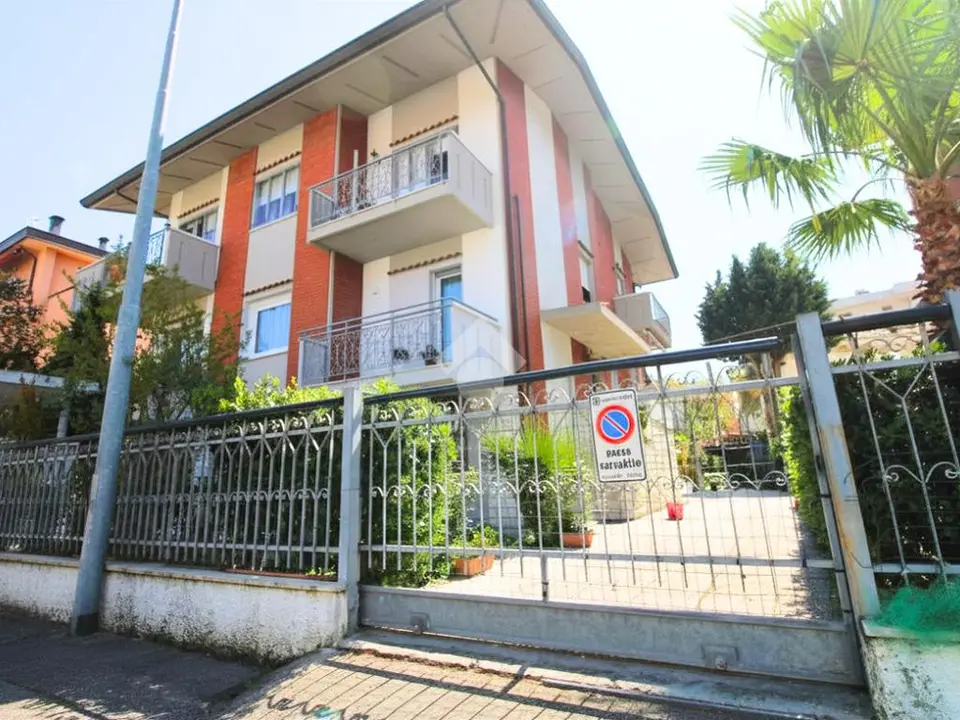 Quadrilocale in vendita a Rimini