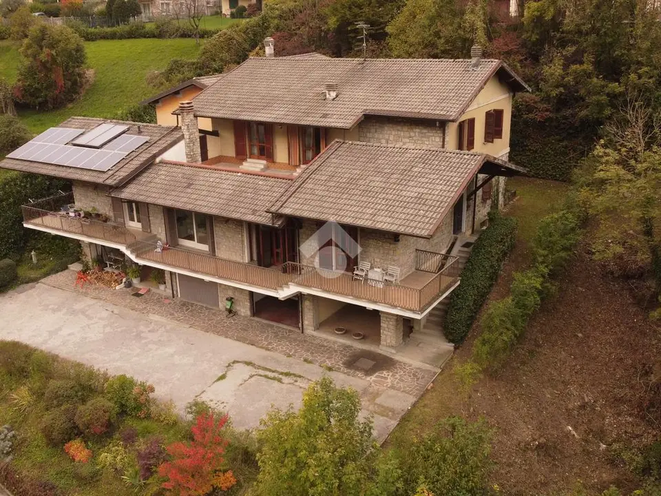 Porzione di bifamiliare in vendita a Vestone