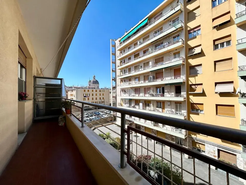 Trilocale in vendita a Genova